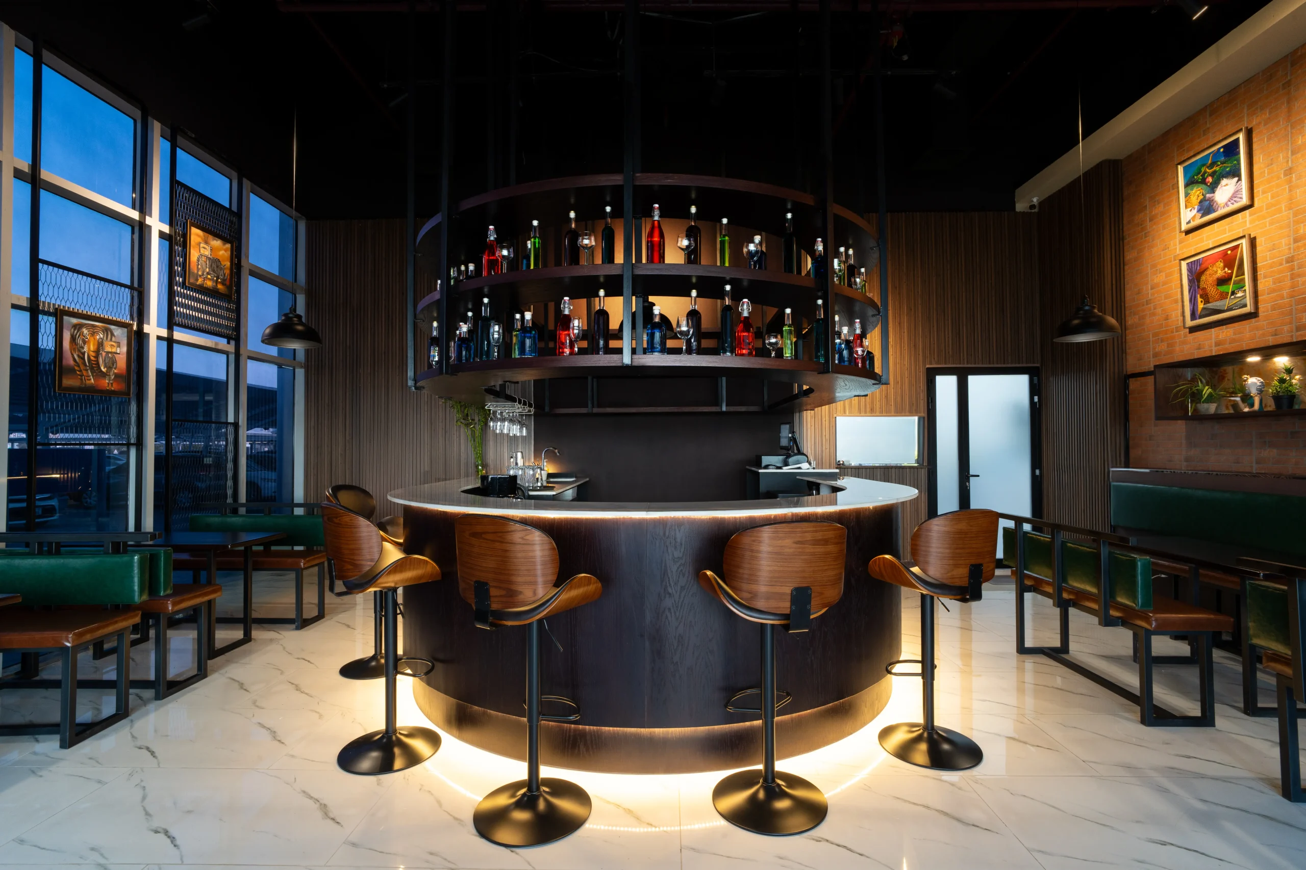 Discover the best grill restaurants in Ras Al Khaimah. From juicy kebabs to premium steaks and seafood, explore the top dining spots, including L’Avenue Restaurant Ras Al Khaimah.